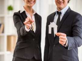 Как купить недвижимость: через агентство недвижимости или у застройщика?